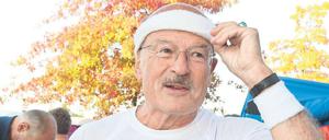 Volker Schlöndorff läuft seinen 15 Marathon, wie immer auch als Reklame für die SOS-Kinderdörfer.