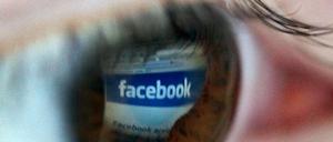 Facebook macht als Datensammler dem Google-Konzern Konkurrenz. 