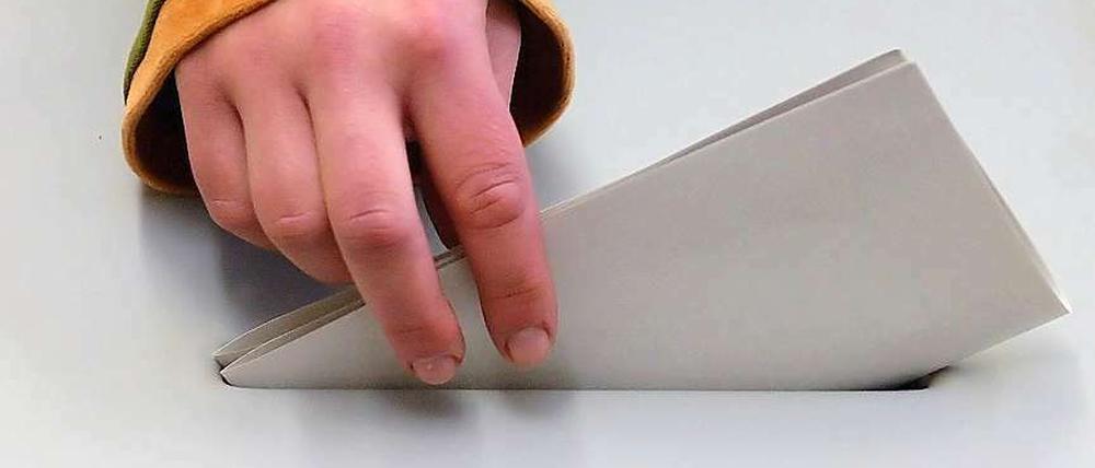 Negatives Stimmgewicht. Vor der Bundestagswahl kannten Wahlrechtler diesen Effekt nur als theoretische Möglichkeit. 