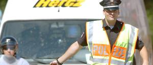Wo sind sie eigentlich, wenn man sie braucht, die Verkehrspolizisten?