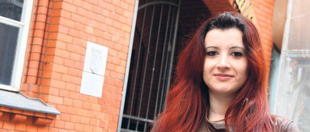 Neuanfang. Die Griechin Iro T- kam vor dreieinhalb Monaten nach Berlin. An der Volkshochschule Charlottenburg lernt die 30-jährige Tourismusmanagerin jetzt Deutsch und hofft, danach einen Job zu finden.