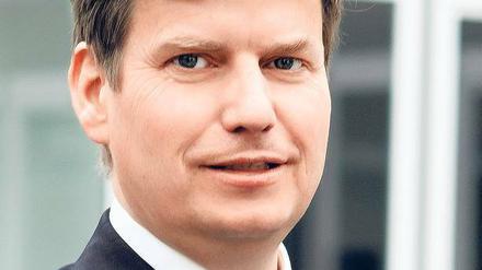 Christoph Wolff räumt den Chefsessel für Jan Withag. Foto: dpa/pa