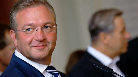 Er gilt als möglicher Innensenator: Frank Henkel (CDU).