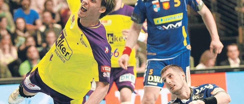 Torsten Laen, 31, hat die Champions League mit Ciudad Real zweimal gewonnen. In Berlin spielt der Mannschaftskapitän der Füchse seit 2009. Foto: dapd
