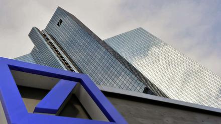 Anfälliges Geschäftsmodell? Fitch vertraut den Großbanken nicht mehr uneingeschränkt.