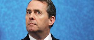 Liam Fox hat seinen Rücktritt als Verteidigungsminister eingereicht.