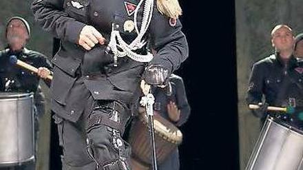 Herrlich höllisch. Kevin Spacey spielt Richard III. Foto: picture alliance/dpa