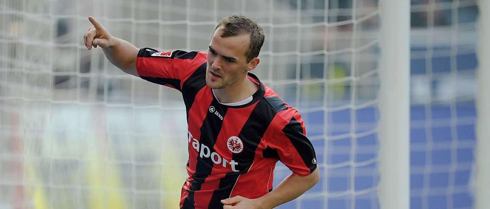 Erwin Hoffer erzielte zwei Treffer beim 3:0-Sieg von Eintracht Frankfurt gegen den MSV Duisburg.