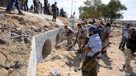 In diesem Tunnel soll sich Gaddafi zuletzt versteckt haben.