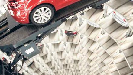 Hoch hinaus. Der Volkswagen-Konzern will mit seinen zahlreichen Marken schon 2015 der größte Autohersteller der Welt werden – vor General Motors und Toyota. Foto: dapd