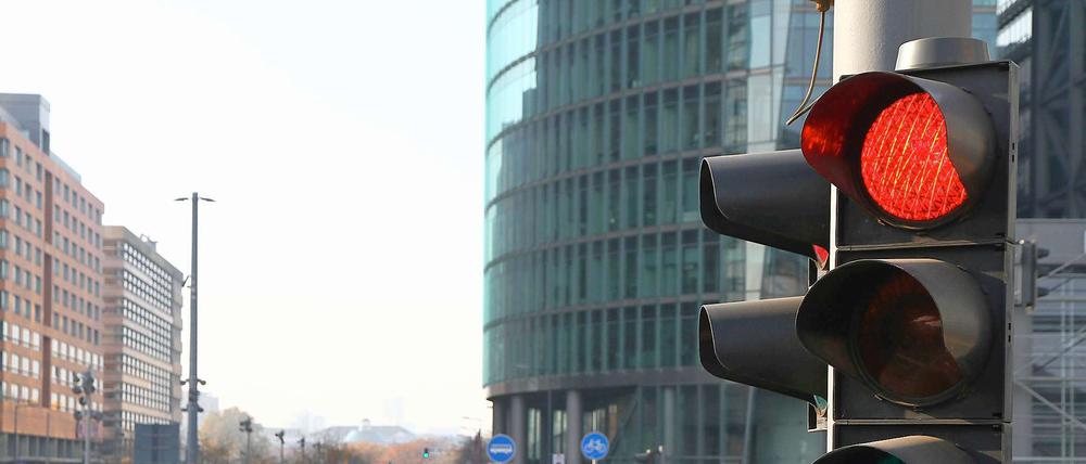 Rot heißt Stehenbleiben. Viele Berliner scheinen das vergessen zu haben.