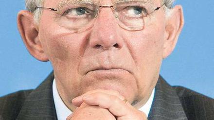 Unter Druck. In Wolfgang Schäubles Ressort fällt die Aufsicht über die HRE. 