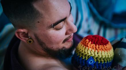 Yuval Topper-Erez nach der Geburt seines jüngsten Kindes.