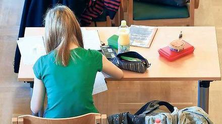 Mehr Vergleichbarkeit, aber nicht mehr Einheitlichkeit. In CDU und FDP gibt es Widerstand gegen mehr Bundeseinfluss in der Schule. Foto: Jens Schlueter/dapd