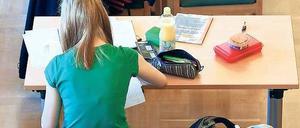 Mehr Vergleichbarkeit, aber nicht mehr Einheitlichkeit. In CDU und FDP gibt es Widerstand gegen mehr Bundeseinfluss in der Schule. Foto: Jens Schlueter/dapd