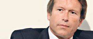 Im Wartestand. Seit Mai 2009 ist der parteilose Ulrich Nußbaum Finanzsenator in Berlin. Ob er das Amt behält, entscheidet allein der Regierende Bürgermeister Klaus Wowereit. Wer dem neuen Senat angehört, wird am Montag bekannt gegeben. 