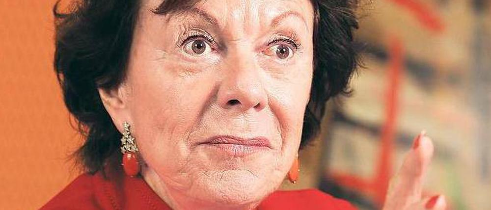 Neelie Kroes. Die EU-Kommissarin will alle EU-Bürger ins Internet bringen. 