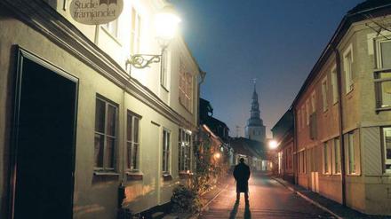 Ja, das historische Städtchen Ystad kann auch düster sein. Und natürlich profitiert es von Henning Mankells Figur Wallander. Nur manchmal nervt der Ruhm die Bewohner.
