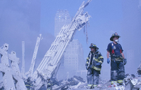 Die Feuerwehrmänner von New York werden zu ikonographischen Helden.