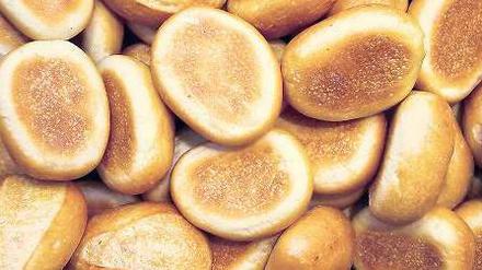 Unser billig Brot. Damit sich ein Brötchen um einen Cent verteuert, müsste sich der Getreidepreis verdoppeln. 
