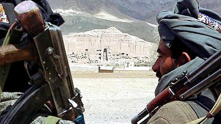 Es geht nicht mit ihnen, es geht nicht ohne sie: Um das Land zu stabilisieren sind Verhandlungen mit den Taliban unvermeidlich.