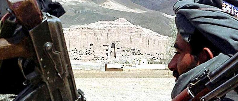 Es geht nicht mit ihnen, es geht nicht ohne sie: Um das Land zu stabilisieren sind Verhandlungen mit den Taliban unvermeidlich.