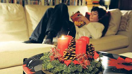Vorsicht. Die Adventszeit ist auch die Zeit der Zimmerbrände. Bei Bränden durch Christbäume oder Adventskränze greift die private Haftpflichtversicherung.