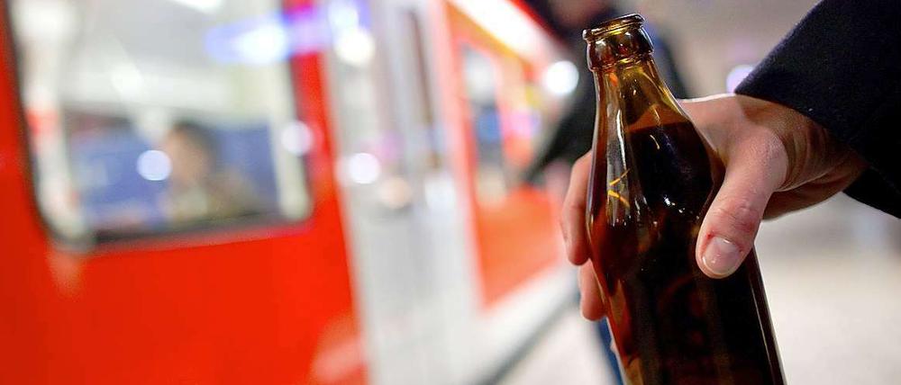 In München ist das Biertrinken in Bussen und Bahnen bereits verboten.