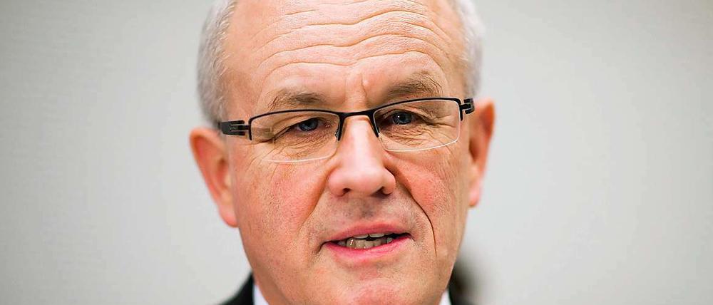 Der Vorsitzende der Unionsfraktion im Bundestag, Volker Kauder macht sich Sorgen um die FDP.