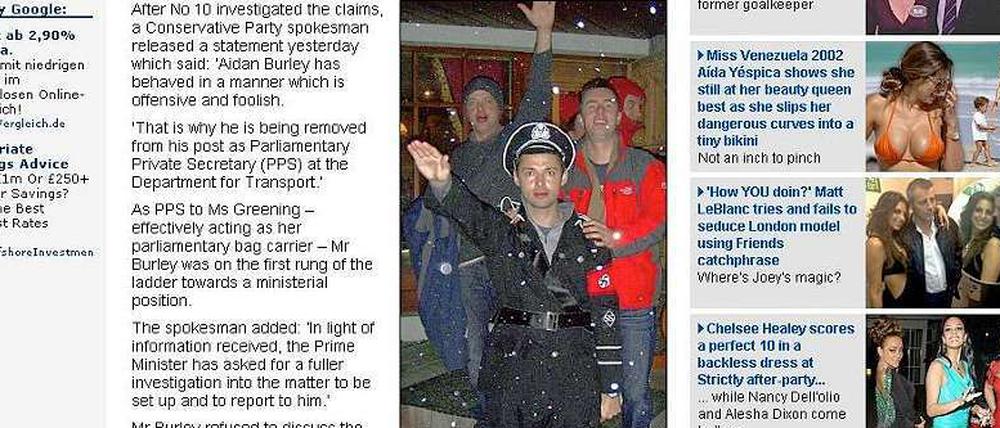 Laut "Mail on Sunday" soll Aidan Burley die Nazi-Uniform besorgt haben, die hier ein Partygast trägt. Der Tory-Abgeordnete bestreitet das.