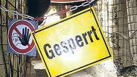 Kein Durchgang. Schachtanlage Asse in Remlingen bei Wolfenbüttel. Foto: dapd