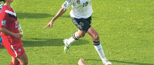 Früh gefreut. Celia Okoyino da Mbabi jubelt über ihren Treffer zum 2:0 im WM-Eröffnungsspiel gegen Kanada. Foto: AFP