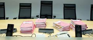 Bei Gericht stapeln sich die Akten.