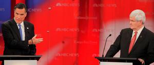 Romney ging in die Offensive und veröffentlichte seine Steuererklärung. Sein größter Republikanischer Konkurrent im Rennen um die Präsidentschaftskandidatur ist Newt Gingrich (r.).