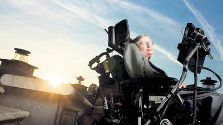 Stephen Hawking. Physiker bewundern ihn vor allem für seine Forschung zu Schwarzen Löchern.