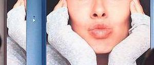 Willkommen in der Zukunft. Auch unsere Kommunikationsgeräte sollen dienstbare Geister sein, die bald womöglich weniger auf Berührung als auf Zuruf reagieren. Foto: dpa