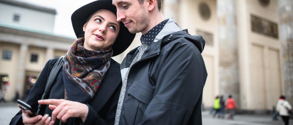 Richtig so. Die Besitzerin wischt und zeigt nur die vorzeigbaren Fotos.