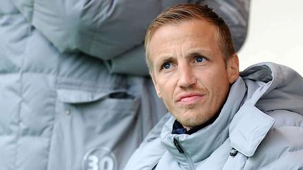 Michael Thurk auf der Ersatzbank beim FC Ausgburg.