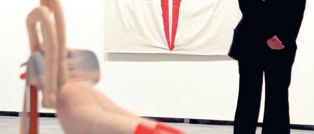 Abgründig. Kelleys „Herida gloriosa“ im spanischen Bilbao (2011). Foto:p-a/dpa