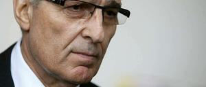 Erste Anzeichen für Rudi Assauers Alzheimer-Erkrankung kamen nach eigener Aussage schon während seiner Zeit als Manager von Schalke 04.