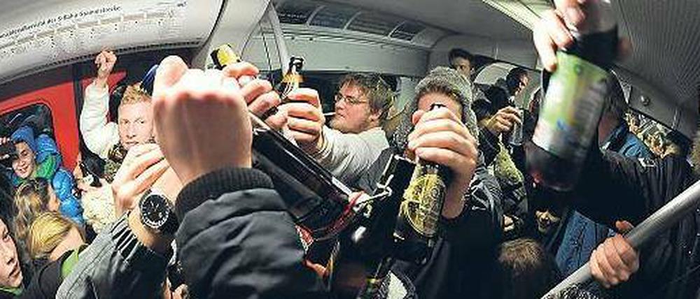 Ich weiß, was du letzten Winter getan hast. Party-Fotos ins Netz zu stellen, ist bei vielen Nutzern sehr beliebt. Doch so mancher möchte sie dort später nicht mehr sehen. 