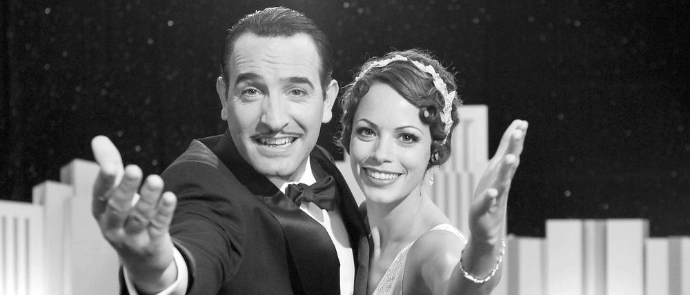 Nie war Schweigen im Kino so angesagt wie in diesem Jahr - zumindest auf der Leinwand. Der Stummfilm "The Artist" gilt als große Oscar-Hoffnung. Das Kinopublikum dagegen übt sich nicht so gerne in Schweigen, wie unser Autor festgestellt hat.