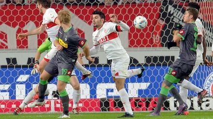 Mike Hanke trifft zum 1:0 für die Borussia.