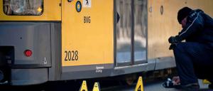 Der Unfallort auf der Prenzlauer Allee in Höhe Metzer Straße.