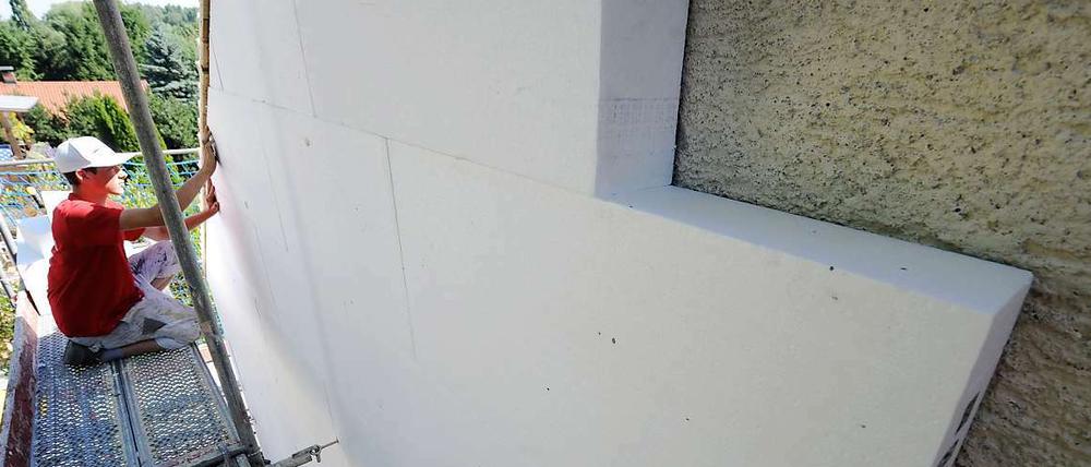 Viele ältere Gebäude sind noch nicht wärmegedämmt. Die Förderung dafür lässt auf sich warten.