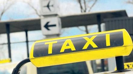 Faire Touren. Der Berliner Senat und der Landkreis Dahme-Spreewald haben sich auf eine Preisregelung für Fahrten von und zum neuen Flughafen in Schönefeld geeinigt. 