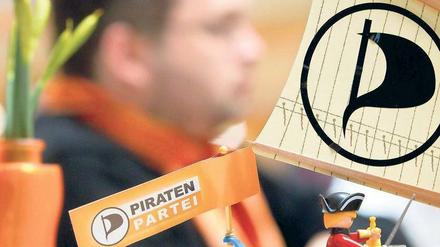Immer schön transparent bleiben. Die Piraten gehen mit gutem Beispiel voran und sprechen vielen Bürgern aus dem Herzen: Politiker sollen ihre Nebeneinkünfte öffentlich machen. 