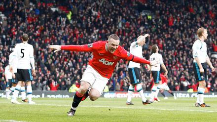 Wayne Rooney erzielte beim 2:1-Sieg gegen den FC Liverpool ein Doppelpack und stellte so den Sieg von Manchester United sicher.
