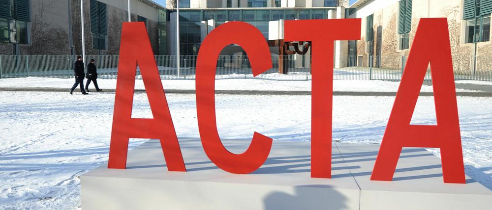 Das Anti-Counterfeiting Trade Agreement (Handelsabkommen zur Abwehr von Fälschungen), kurz: ACTA.