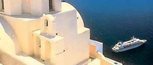 Attraktiv. Das griechische Santorin haben auch die Amerikaner entdeckt. Foto: Seabourn